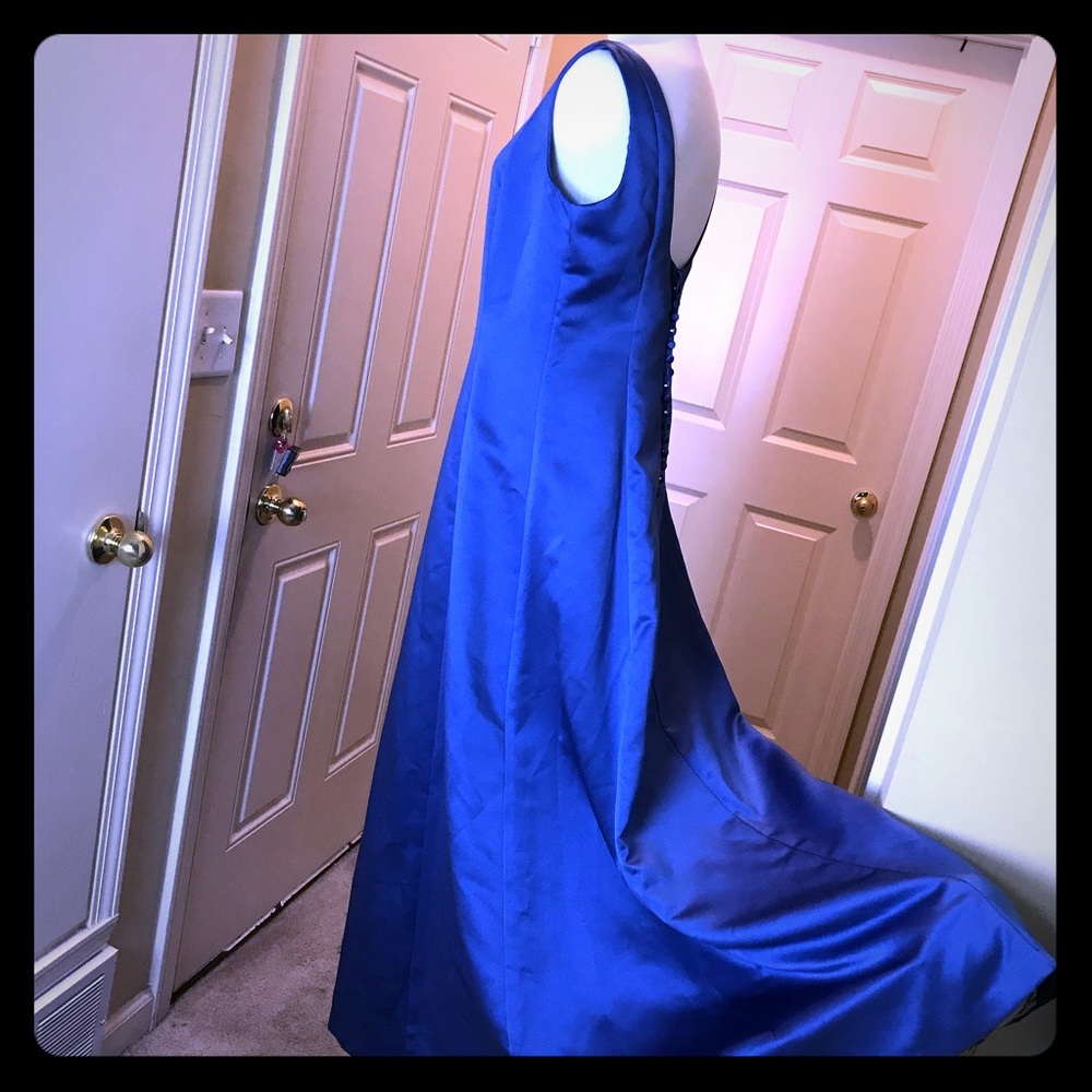 Michelangelo Gown w/Scarf